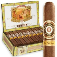 Alec Bradley Coyol Double Churchill (24)