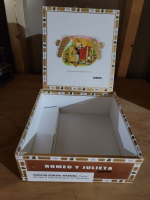 Romeo y Julieta 1875 Churchill Empty Cardboard Box
