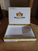 Macanudo Cafe Crystal Empty Cardboard Box