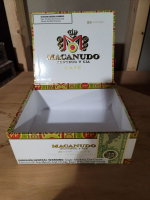 Macanudo Cafe Hyde Park Empty Cardboard Box